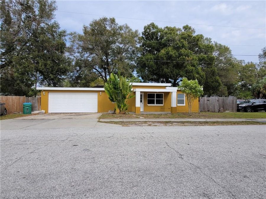 Home sold in St. Petersburg, FL